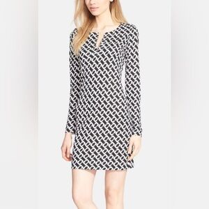 Diane von Ferstenberg 100% Silk Chain Print Long Sleeve Dress, Black & Cream - 4